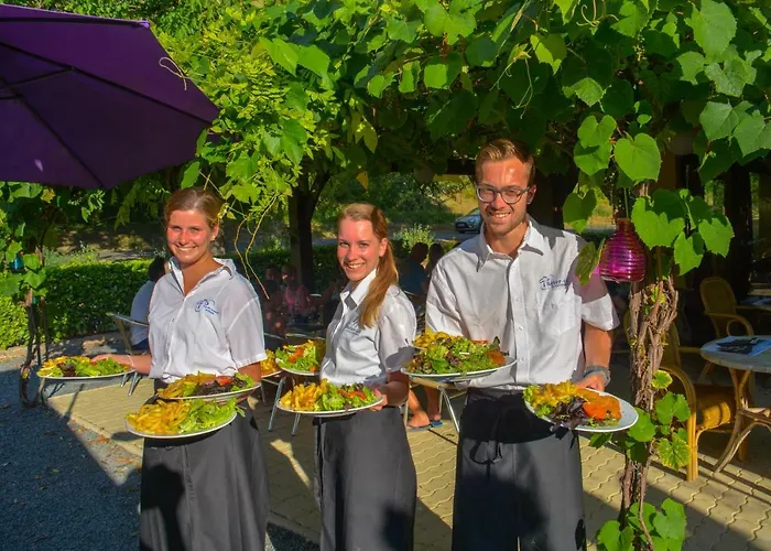 Parc De La Draille مكان تخييم سويلاك