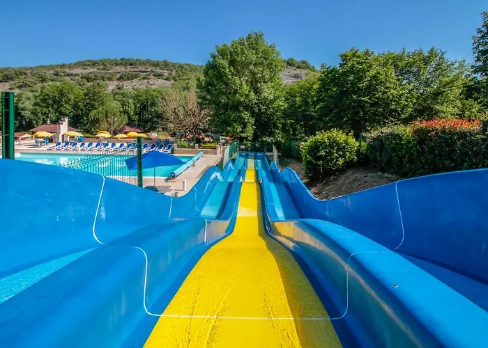 Parc De La Draille مكان تخييم سويلاك
